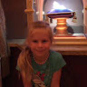 Meet your Posher, Lizzie